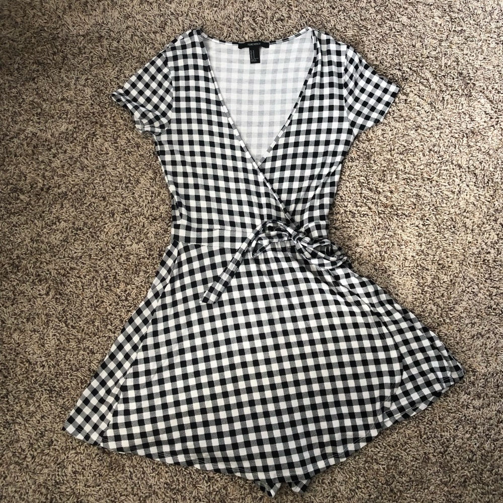 Forever 21 Wrap-tie Checkered Romper
